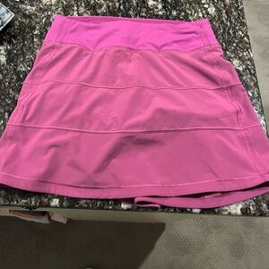 Size 2 lululemon tennis/golf skirt.  Only worn once.